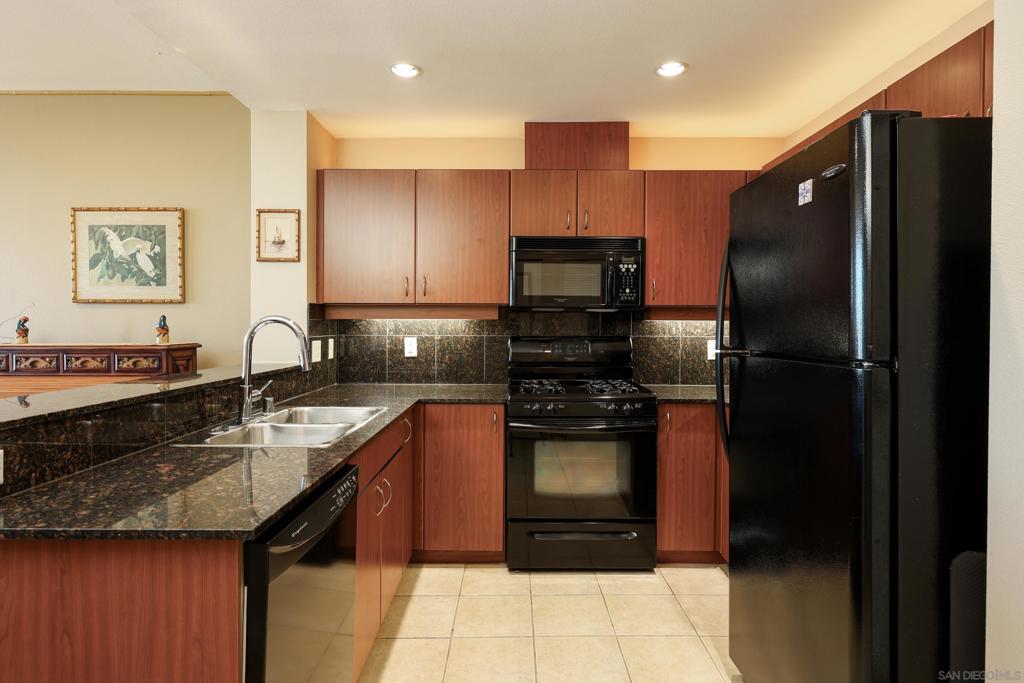 300 Beech St - photo 18