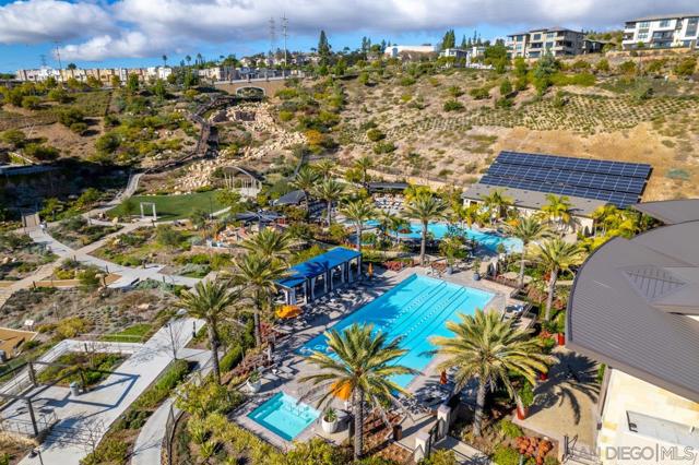 7839 Inception Way, San Diego CA: https://media.crmls.org/mediaz/f7d08cc1-8ac4-4e96-8f98-d890cc9b5b0c.jpg