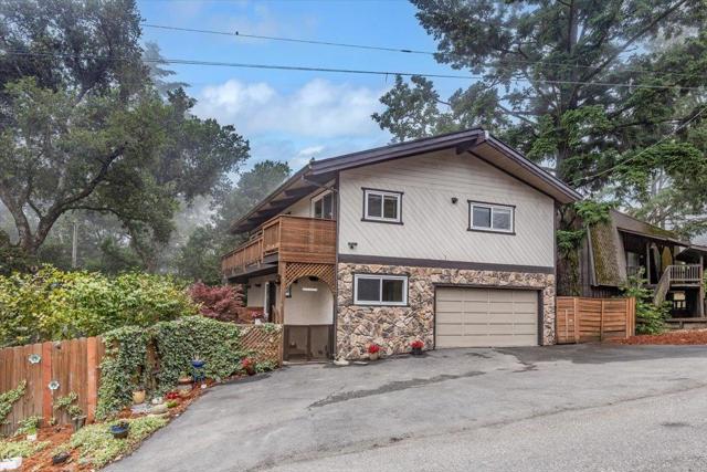 21721 Summit Road, Los Gatos CA: https://media.crmls.org/mediaz/f7d14531-c9d8-4400-826c-452ba0c93abd.jpg