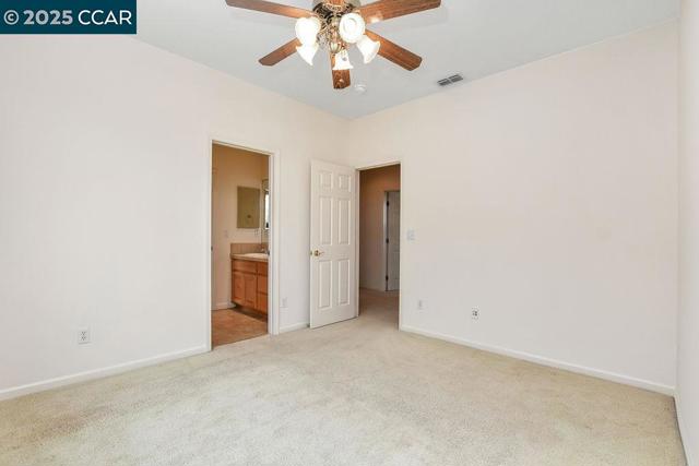 2460 Covelite Way, Antioch CA: https://media.crmls.org/mediaz/f7d21d13-2c68-4836-8e6a-4f23032e6245.jpg