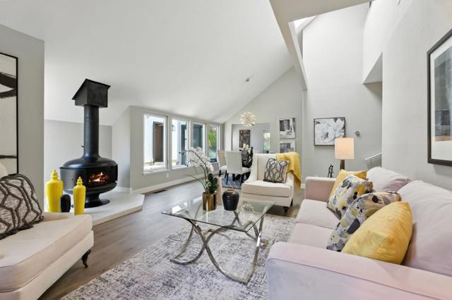 148 Promethean Way, Mountain View CA: https://media.crmls.org/mediaz/f7d22500-f782-4e08-80ed-0c4a03635f28.jpg