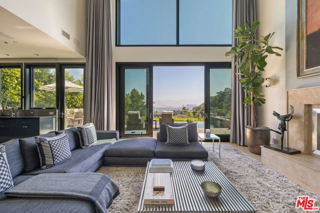 1573 Sunset Plaza Drive, Los Angeles CA: https://media.crmls.org/mediaz/f7d2dedf-2884-4731-9630-a980b95bc7f5.jpg