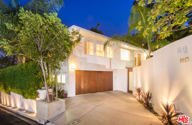 1415 Braeridge Drive, Beverly Hills CA: https://media.crmls.org/mediaz/f7d33222-4944-4010-a42e-9a2975c98a45.jpg