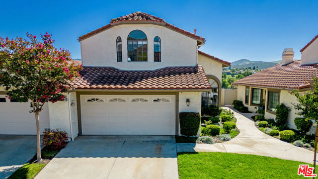 724 Wind Willow Way photo 3