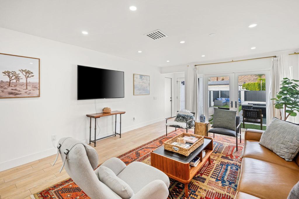 MLS #219133719DA image #3