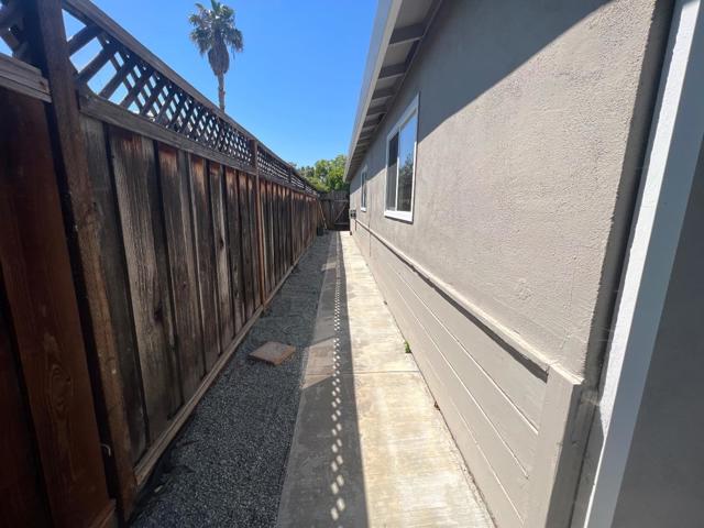 3095 Calzar Drive, San Jose CA: https://media.crmls.org/mediaz/f7d607e1-3c93-46a4-b9f2-96f3f97dee59.jpg