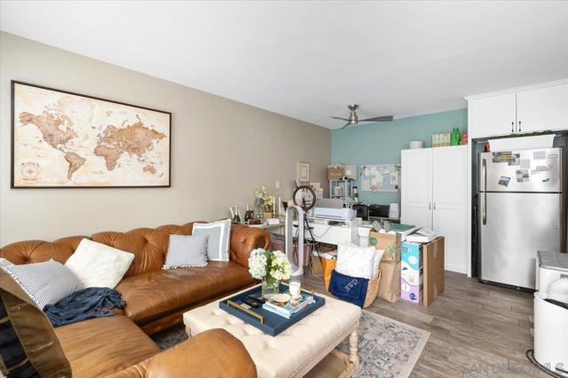 5061 Mission BLVD, San Diego CA: https://media.crmls.org/mediaz/f7d6bba4-9761-4f5a-8c2d-9c0762443394.jpg