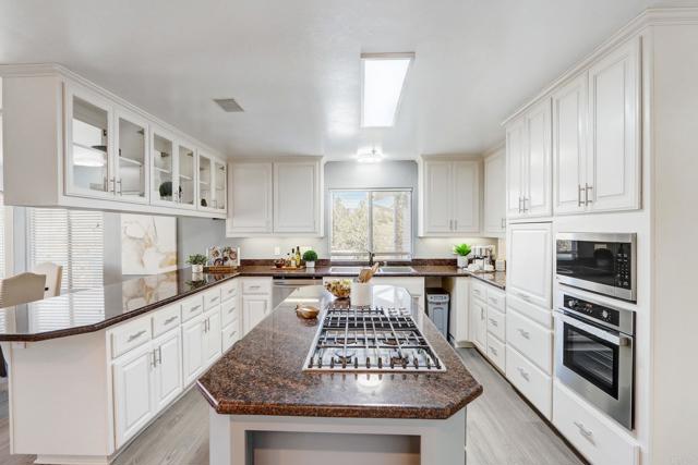 Image 17 of 71 For 2326 Green Valley Road