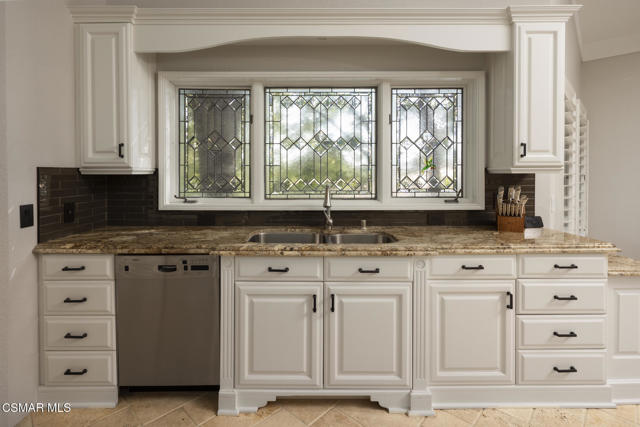 4525 Rayburn Street, Westlake Village CA: https://media.crmls.org/mediaz/f7d747fd-63e4-4183-ba6f-69a5845a9225.jpg