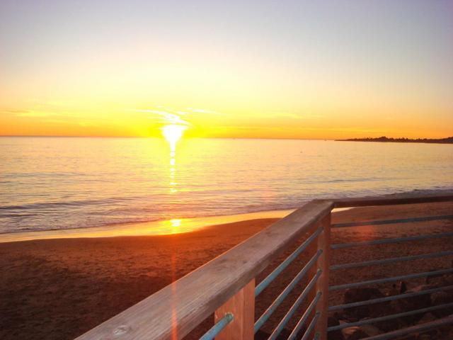22818 E Cliff Drive, Santa Cruz CA: https://media.crmls.org/mediaz/f7d7ad76-a931-43d6-8d36-f7896fe8132d.jpg