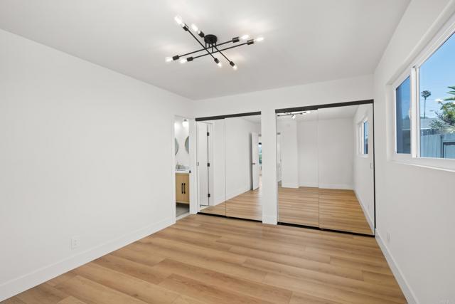 Image 23 of 32 For 7070 Glenflora Avenue
