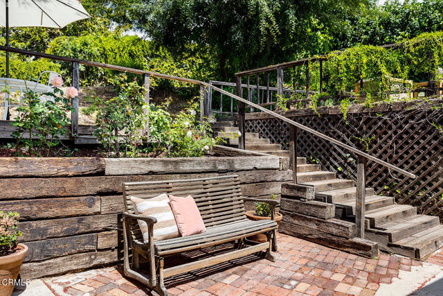 Detail Gallery Image 22 of 29 For 3663 Roderick Rd, Los Angeles,  CA 90065 - 3 Beds | 2 Baths