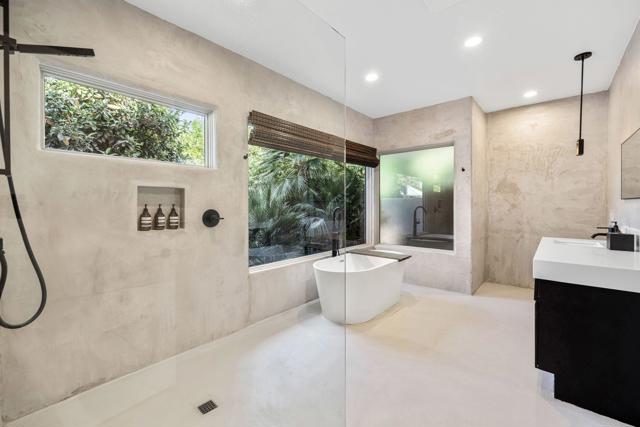 594 W Stevens Road, Palm Springs CA: https://media.crmls.org/mediaz/f7d92cd8-72db-44d0-8a67-0a9ac5ef9fab.jpg