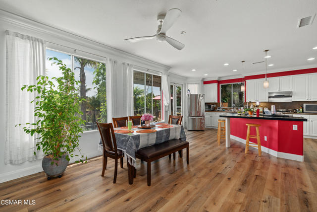 2336 Summerwind Place, Carlsbad CA: https://media.crmls.org/mediaz/f7d95e9d-aa91-4b46-a34e-fb04c0c28bda.jpg
