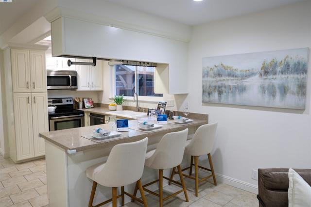 1019 Lenor Way, San Jose CA: https://media.crmls.org/mediaz/f7d9965c-afa4-462f-85ab-a4309ef69485.jpg