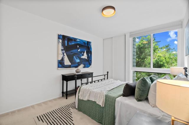 651 Port Drive, San Mateo CA: https://media.crmls.org/mediaz/f7daaf7a-2985-416b-85af-65d114517f05.jpg