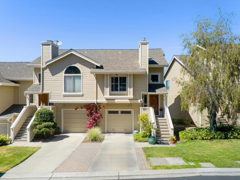 107 Arabian Way