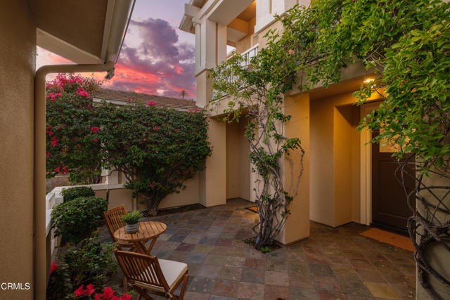 Detail Gallery Image 4 of 74 For 609 Hartwell Ct, Altadena,  CA 91001 - 4 Beds | 3 Baths