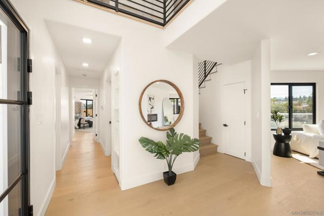 15032 Heath Dr, Poway CA: https://media.crmls.org/mediaz/f7dd0011-781b-47f3-8a35-e5c5549fd091.jpg