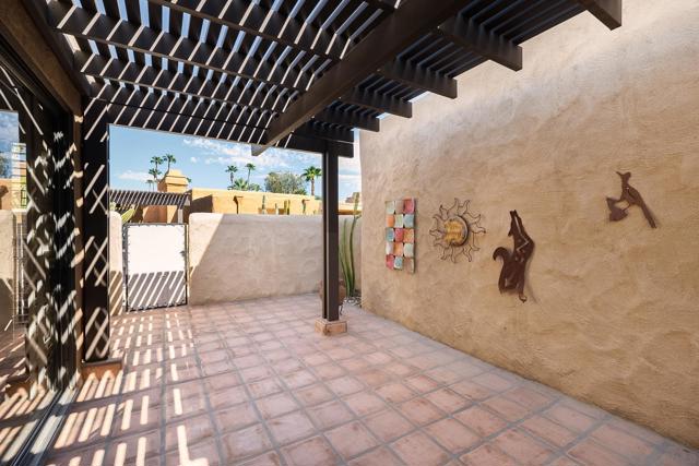 4837 S Winners Circle #A, Palm Springs, CA 92264