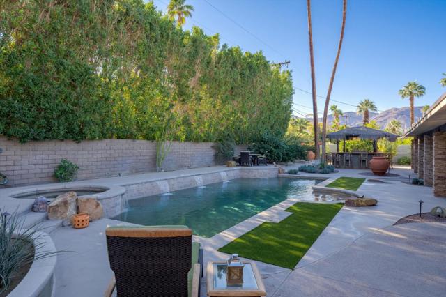 74085 Old Prospector Trail, Palm Desert CA: https://media.crmls.org/mediaz/f7de07e8-a0bf-4b28-a12d-4f434060e364.jpg