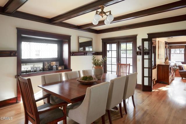 1813 Wayne Avenue, South Pasadena CA: https://media.crmls.org/mediaz/f7de6d4b-0139-4481-a834-bb19c241564e.jpg