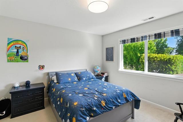 1427 Paloma Avenue, Burlingame CA: https://media.crmls.org/mediaz/f7de7803-4431-4c87-900e-7c32822d09f0.jpg