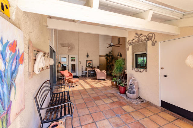 46510 Arapahoe Drive, Indian Wells CA: https://media.crmls.org/mediaz/f7dfd75a-d5f8-4996-89f3-97f6c910be86.jpg