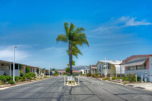 Detail Gallery Image 38 of 39 For 2280 E Valley Pkwy #79,  Escondido,  CA 92027 - 2 Beds | 2 Baths