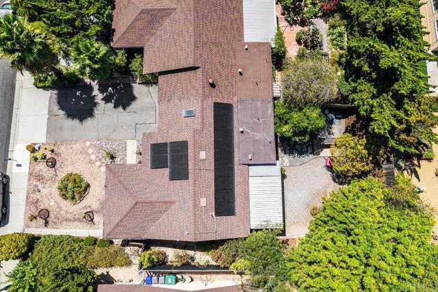 1529 Temple Heights Drive, Oceanside CA: https://media.crmls.org/mediaz/f7e084d0-3a6c-48c1-b6f4-994f67f76cc9.jpg