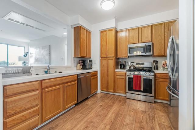 1400 El Camino Real, South San Francisco CA: https://media.crmls.org/mediaz/f7e2300f-bcf4-463c-be05-ae17d18c310c.jpg