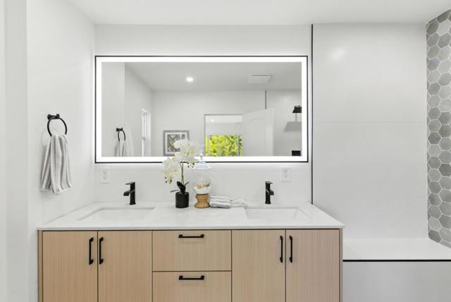 731 Valota Road, Redwood City CA: https://media.crmls.org/mediaz/f7e32982-54f9-416b-ba72-d4f086c5f7fb.jpg