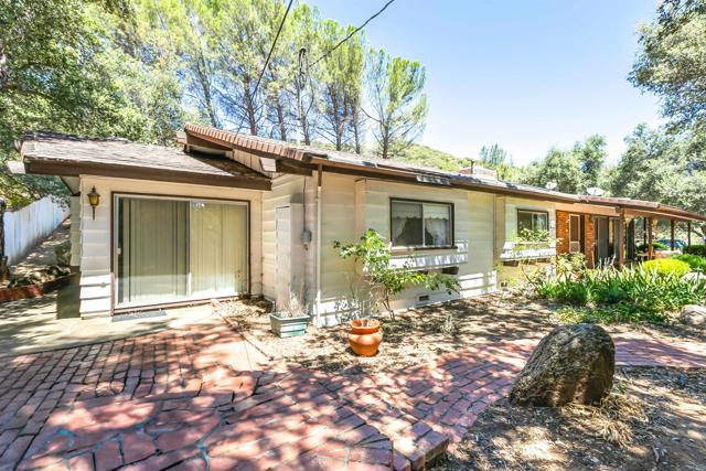Detail Gallery Image 10 of 48 For 28721 Lebanon Rd, Pine Valley,  CA 91962 - 4 Beds | 3 Baths