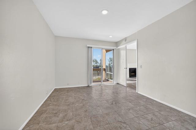 Detail Gallery Image 15 of 25 For 1855 Diamond St #122,  San Diego,  CA 92109 - 2 Beds | 2 Baths