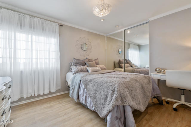 22671 Cheryl Way, Lake Forest CA: https://media.crmls.org/mediaz/f7e656ea-54ef-4e3e-87e6-bd0b54a5664b.jpg