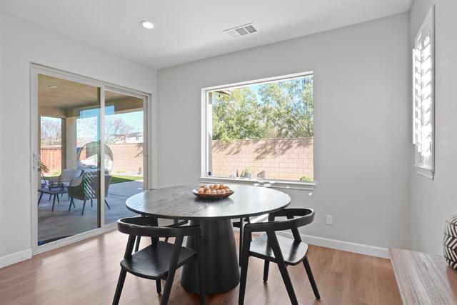 Detail Gallery Image 14 of 56 For 27702 Collier Dr, Menifee,  CA 92585 - 4 Beds | 3/1 Baths