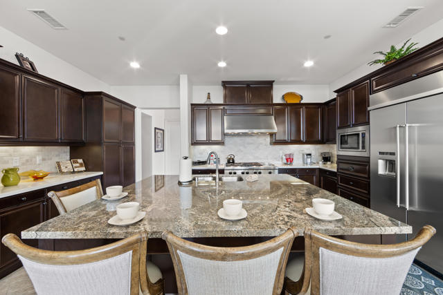 Image 10 of 67 For 80481 Platinum Way