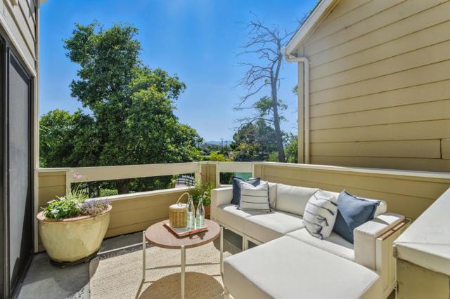 1090 Shoreline Drive, San Mateo CA: https://media.crmls.org/mediaz/f7e8a498-35f0-4ffe-9dc0-8dfba4f70522.jpg