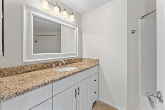 Detail Gallery Image 10 of 29 For 11315 Affinity Ct #148,  San Diego,  CA 92131 - 2 Beds | 2 Baths