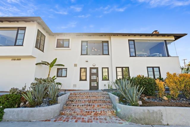 3301 Trumbull St, San Diego CA: https://media.crmls.org/mediaz/f7e8dcbf-48b9-4108-a5e0-ce5fddc0c4f0.jpg