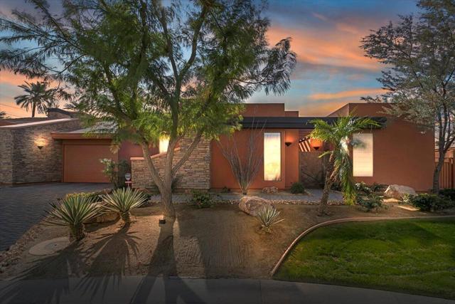 79965 Del Sol A Sol, La Quinta CA: https://media.crmls.org/mediaz/f7e98022-15d4-4c90-9d49-e5ce509a2733.jpg