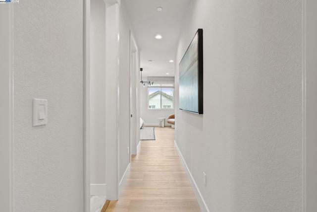 985 Harcot Court, San Jose CA: https://media.crmls.org/mediaz/f7e9c92d-a8aa-46c0-a095-1a8f7c99ed0d.jpg