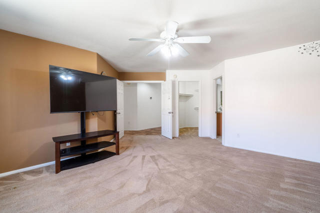 65866 Estrella Avenue, Desert Hot Springs CA: https://media.crmls.org/mediaz/f7eab7cc-fa04-4f71-b137-bc0997aedaee.jpg