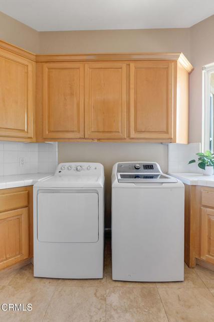 2625 Marvella Court, Camarillo CA: https://media.crmls.org/mediaz/f7ed1b4b-e58f-4177-bc75-3c02de6eb6d8.jpg