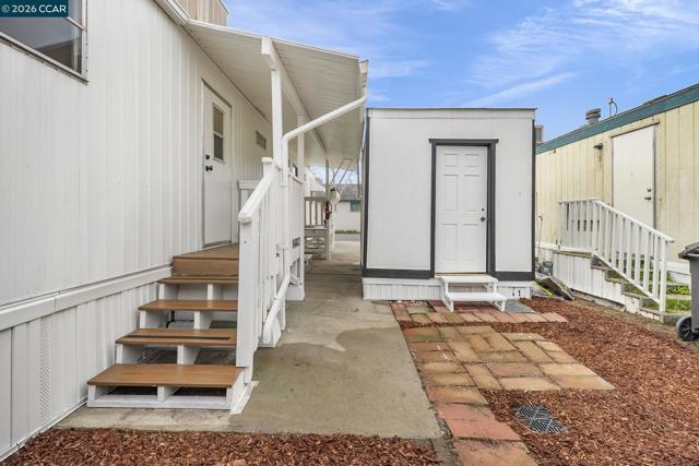 Image 19 of 25 For 3466 Willow Pass Rd