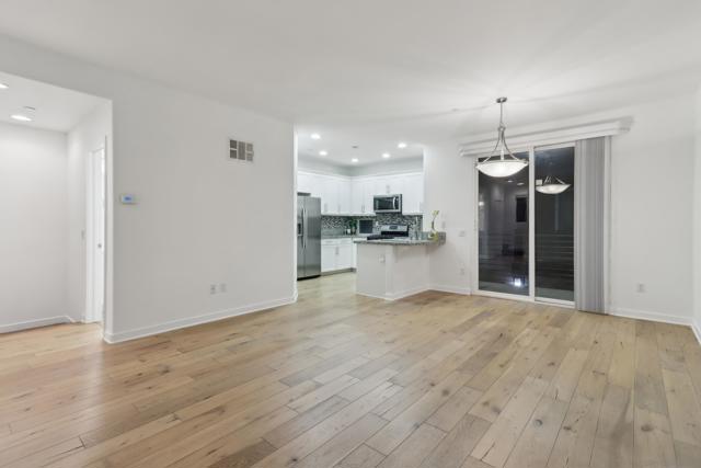 4537 Rainier, San Diego CA: https://media.crmls.org/mediaz/f7eef8e1-779d-4639-a91c-60d3a3e8dfc8.jpg