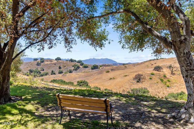 Detail Gallery Image 7 of 29 For 237 via Colinas, Thousand Oaks,  CA 91362 - 2 Beds | 2 Baths