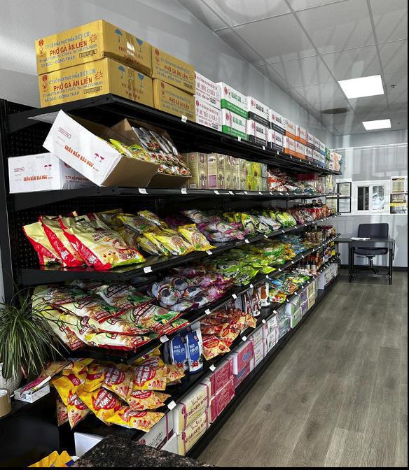 6821 6821 Stockton Boulevard, Sacramento CA: https://media.crmls.org/mediaz/f7f1864e-8b16-4490-bfe9-92ea07051b8f.jpg