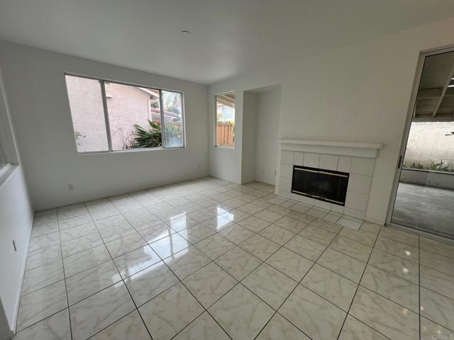 Detail Gallery Image 3 of 15 For 9608 Capricorn Way, San Diego,  CA 92126 - 4 Beds | 2/1 Baths