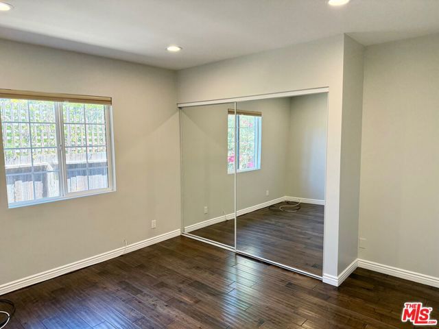 5379 Yolanda Avenue, Tarzana CA: https://media.crmls.org/mediaz/f7f2e136-9fb5-41d0-a7c4-87d2f1209427.jpg